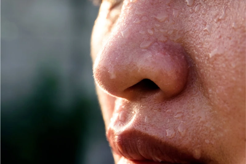 Macro shot of skin moisture showing body's natural temperature regulation process