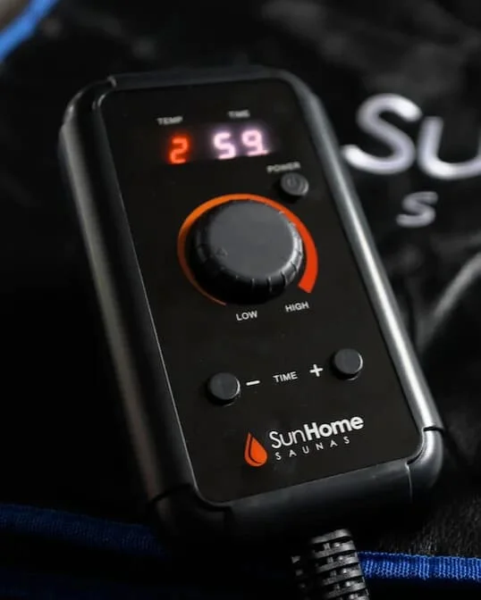 Black color sunhome sauna blanket wired controller with manual controls and digital display